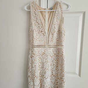 Ivory Tobi Lace Midi Dress